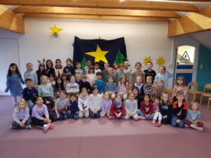Read more about the article Adventsfeier im Kindergarten